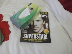 gimmie-the-benedick:  thescienceofjohnlock:  ilovemyjawn:  ilovemyjawn:  ilovemyjawn:  oH MY GOD NO MY DAD CAME IN TO ASK ME SOMETHING BUT HE SAW THIS AND GAVE ME A WEIRD LOOK AND QUICKLY LEFT AND NO DAD I’M NOT MASTURBATING TO BENEDICT OH MY GOD WHY