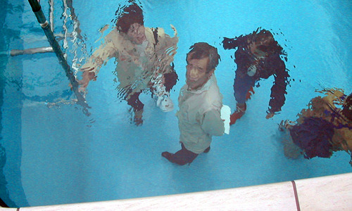 alecshao:Leandro Erlich - Swimming Pool (2008)“An extraordinary and visually confounding installatio
