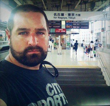 hotbears:  http://hotbears.tumblr.com/ 