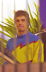 vetealamierdas-deactivated20130:  “I try to be cool but I’m not very good at it.” - Liam Payne 