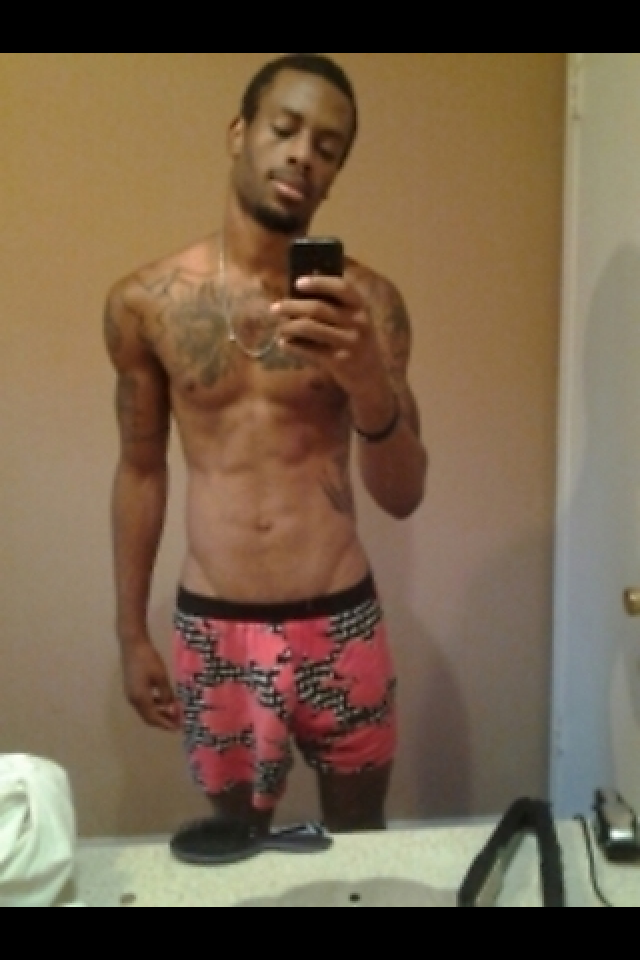 collegeguyhunger:  tricked this guy as well on skout :) #bigblackcock 