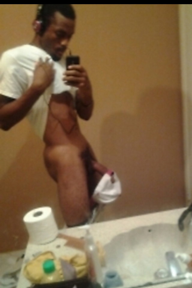 collegeguyhunger:  tricked this guy as well on skout :) #bigblackcock 