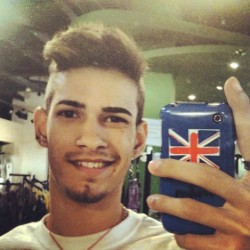#Londonflag #London #Flag #Cover #Iphonecover #Smile #Guy #Cute (Taken With Instagram)