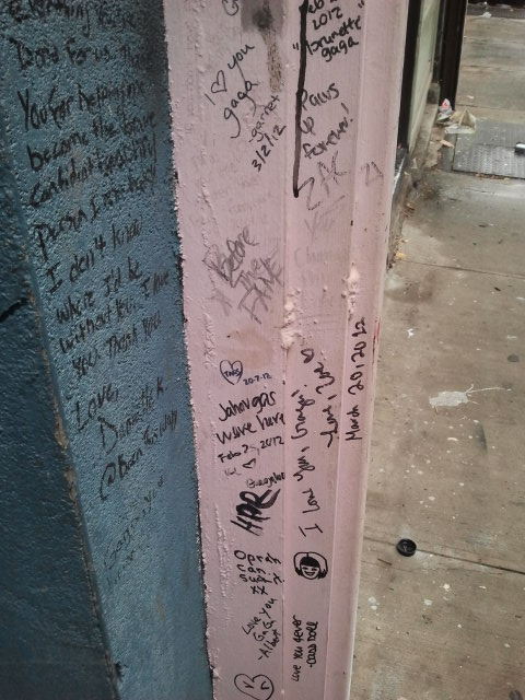 aradiofire:  The Pilgrimage of a Little Monster: Visit Lady Gaga’s old apartment