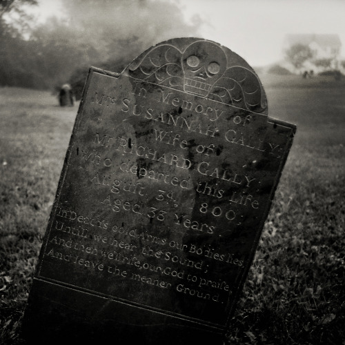 grave, wiscasset, maine (by high nocturnal style)