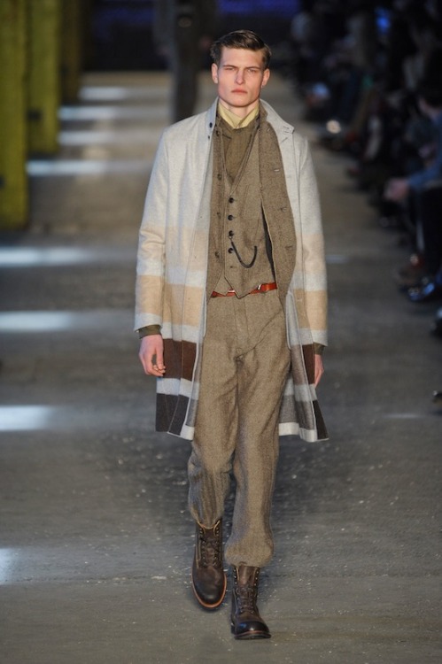 Rag and Bone mens fall 2012 what do I think? It’s effing amazing, I can’t get enough of 