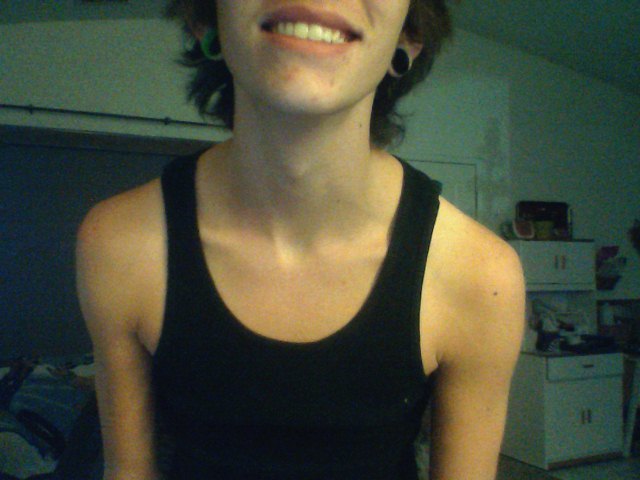 criddagucci:  misterpornographic:  Black and green tunnelers c:  dear god your smile