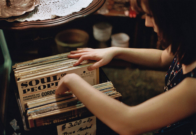 4dele:  untitled by sam.rogers on Flickr.