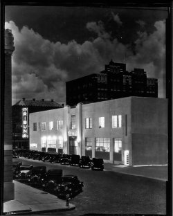 oldflorida:  Night falls on Tampa, 1935. 