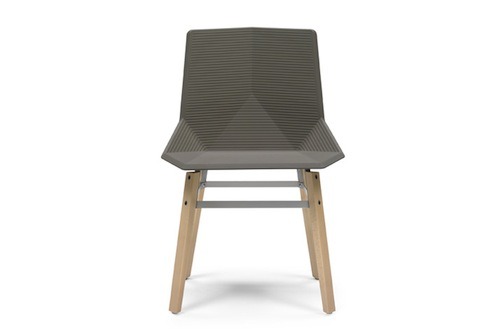 designbinge:
“ CHAIR GREEN BY JAVIER MARISCAL ”
How about a source? Yes, please!