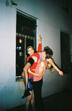 https://69.media.tumblr.com/tumblr_m8vygklh701roxjr1o1_500.jpg
