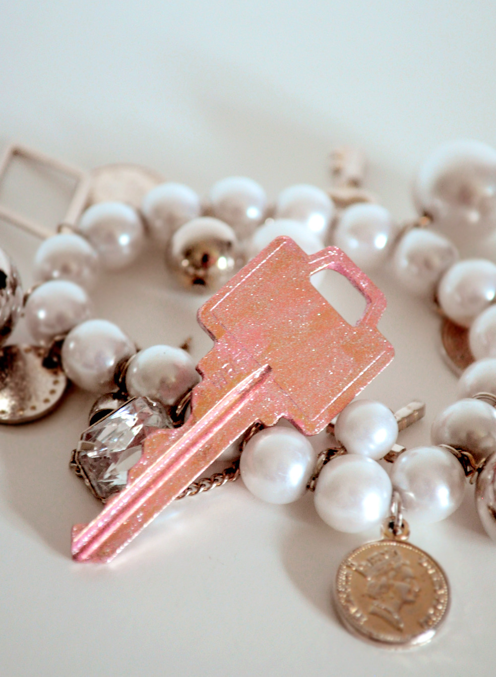 Add a thin layer of glitter nail polish to your keys for sparkle~