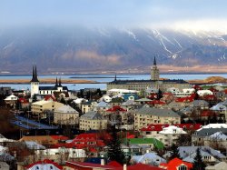 arctic-pacific:  Day and night in Reykjavik