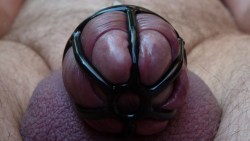 chastityrocks:  under pressure … horny