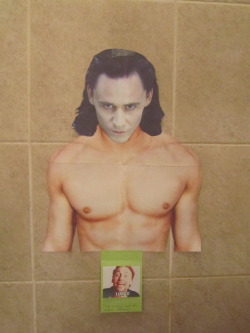 lokionathroneoflies:  So this is The Shower Incident: My dad decided that he could not stand getting on a plane without showering immediately beforehand. Since my shower is closer to the airport, he commandeered it, giving me only half a day’s notice.