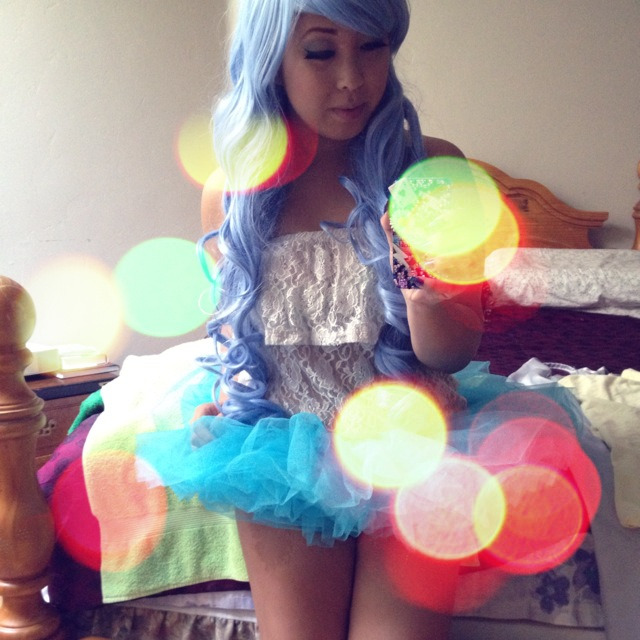 flashinglightsandecstasy:  Find me today at ID Fest in Mt.View, let’s trade kandi !