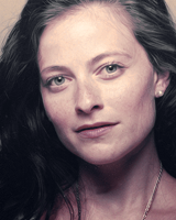 bit-not-good-yeah:a list of stupidly flawless people who’ve ruined my life (3/100)↳ lara pulver