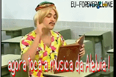 Quando eu finalmente termino um trabalho que a professora passou:
