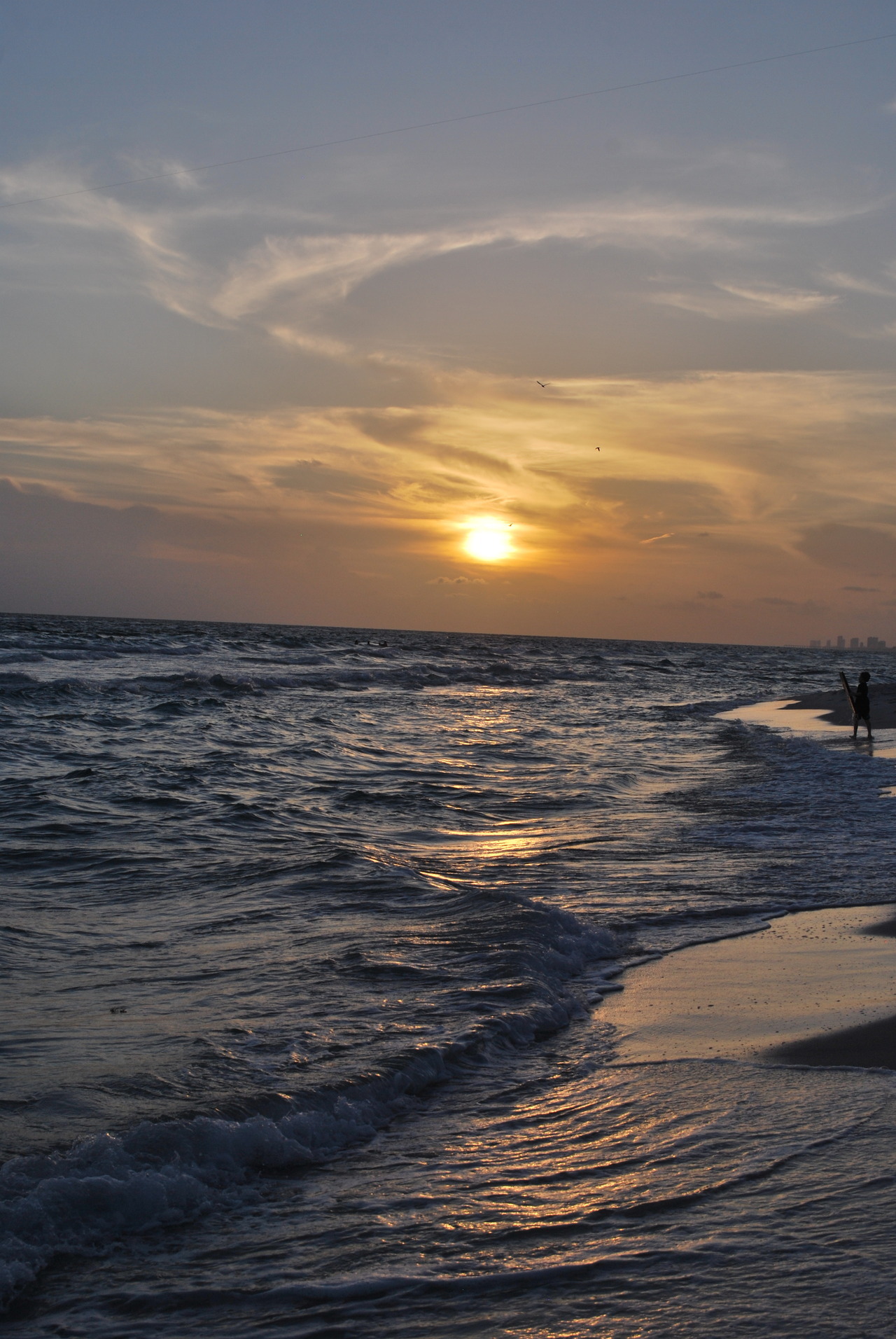 hoplesslyaromantic:  Florida Sunsets