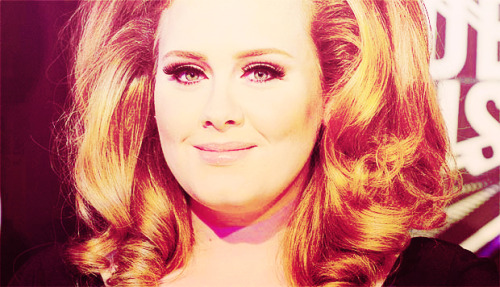sloanified:  “I like looking nice, but I always put comfort over fashion. I don’t find thin girls attractive; be happy and healthy. I’ve never had a problem with the way I look. I’d rather have lunch with my friends than go to a gym.” [x] 