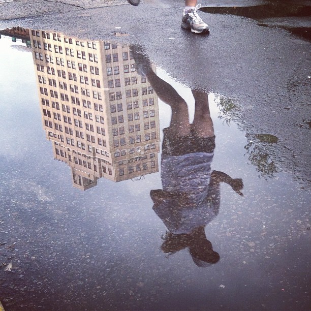 #summerstreets #rainystreets #reflection #seenonmyrun (Taken with Instagram at Union Square Park)