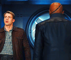 thebiggonzowski:  donnerdont:  rambeaus:  #fun fact i didn’t catch the set up to this joke the first time i watched the avengers #so when steve slipped fury a tenner later i thought he was trying to palm him a tip  I didn’t catch this the first time