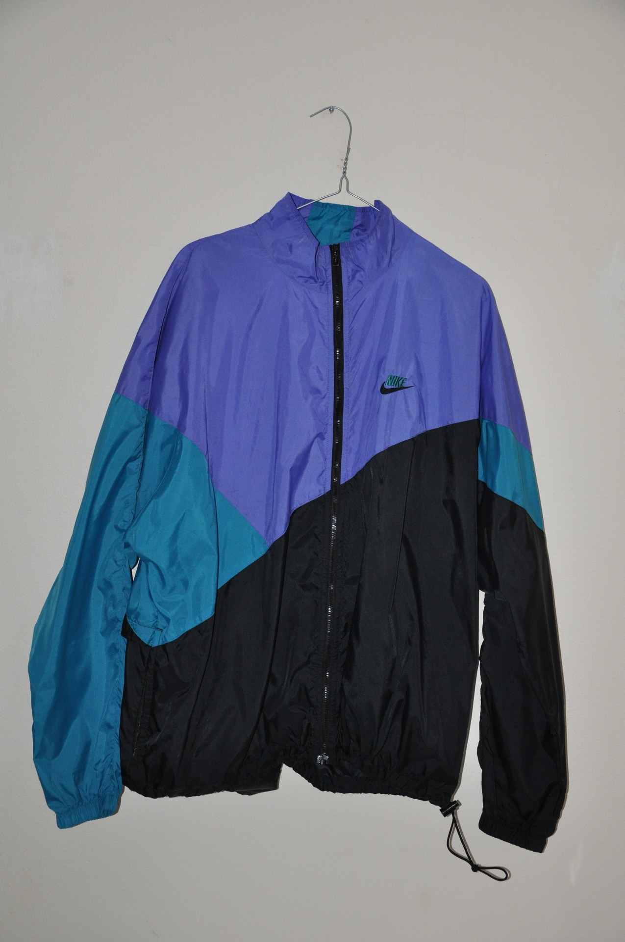 v-na:  My Vintage Nike Windbreaker 