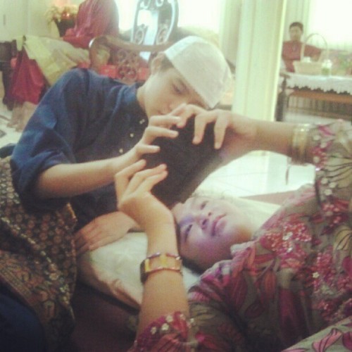 Brother and cousin. #raya2012 #eid #family #instaphotography (Taken with Instagram)