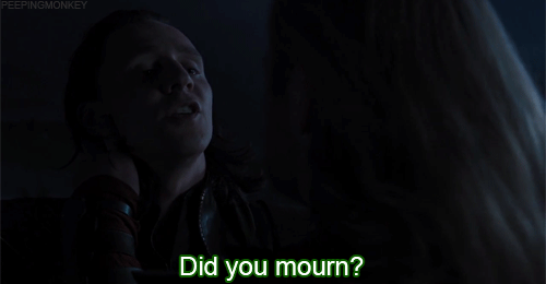 tumblr_m8zvkoIL1R1r6y83vo2_r1_500.gif