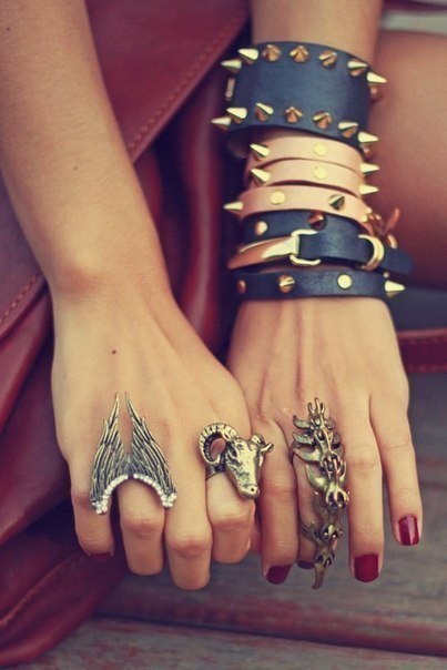 her-fuckenface:  ☣ Come To Were The Wild Things Are ☣ 