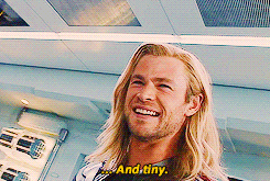drsuperwholock:freak-with-the-knife-collection:Sam and Thor, scarily similar.Oh, you have no idea.