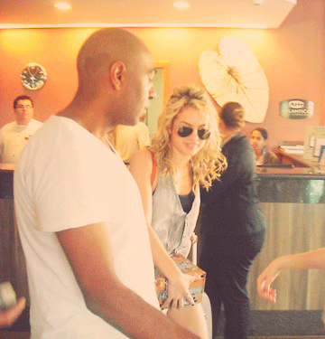 luar-chamel:  (x) 