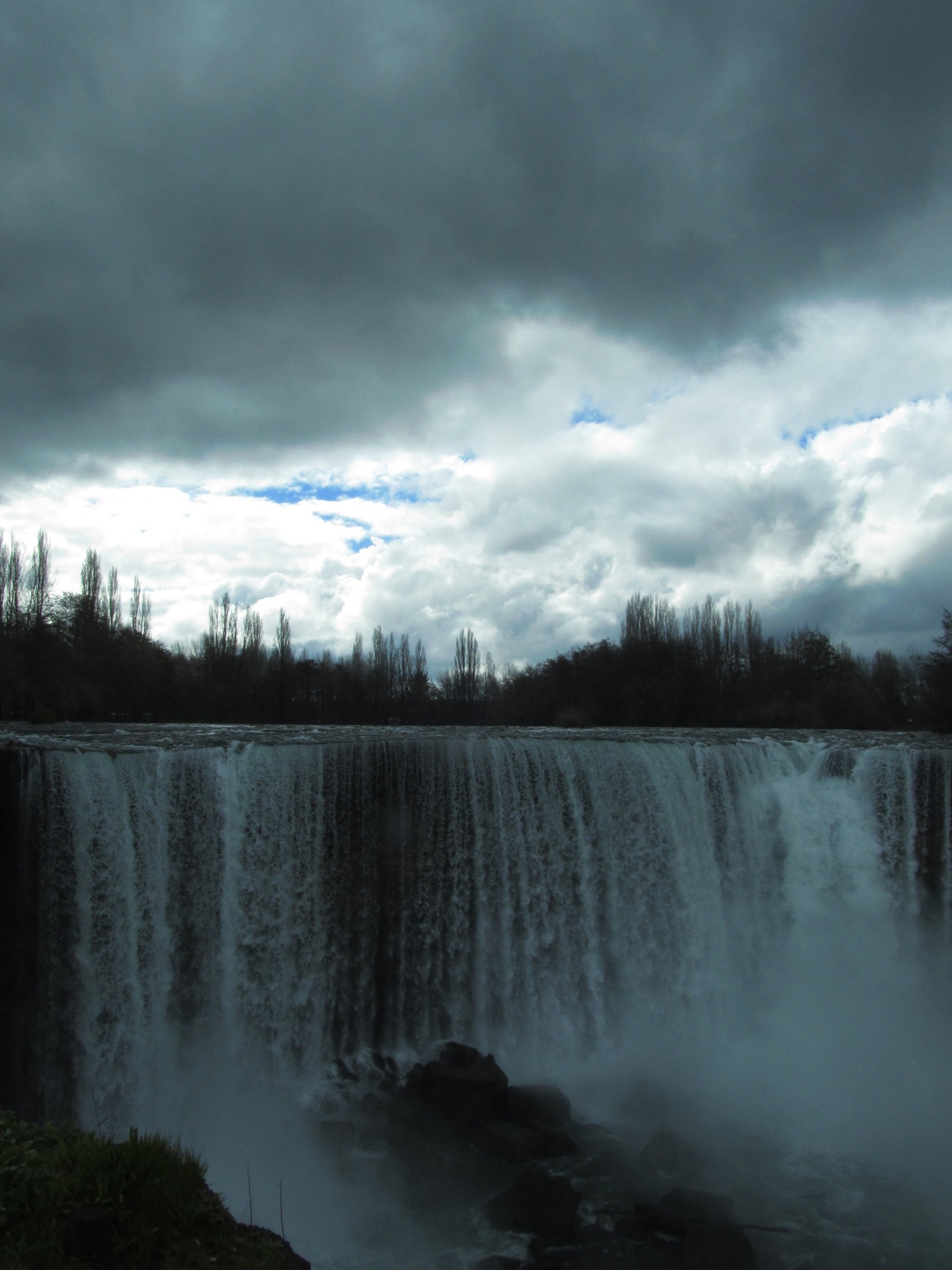 rebelgrrrrr-deactivated20160824:  Salto del Laja, Chile. 18/08/2012. 