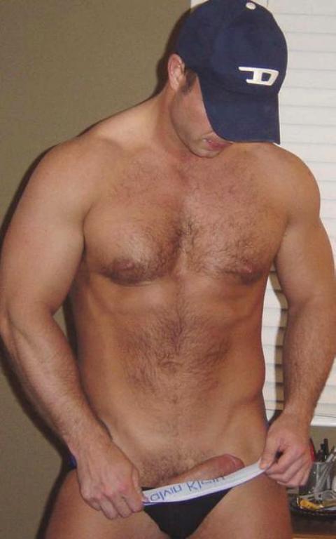 berks226: nakedsk8boy: hot or not? RT!! http://t.co/sFTSlE6otwitter.com hot or not?