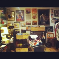 Loves Saves The Day In New Hope Is One Of The Cutest Lil Vintage Stores. #Vintage