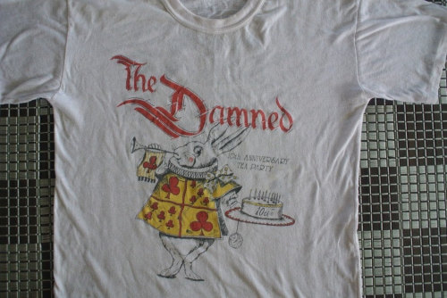 tilthefollowingnight: i wouldn’t mind owning this.