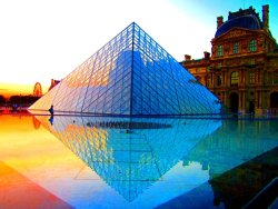 handa:  The Louvre Pyramid at sunset (via