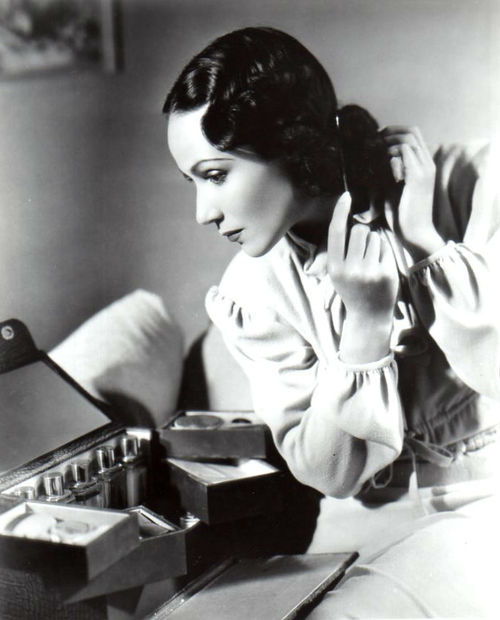 indypendentstars:  Dolores del Rio 