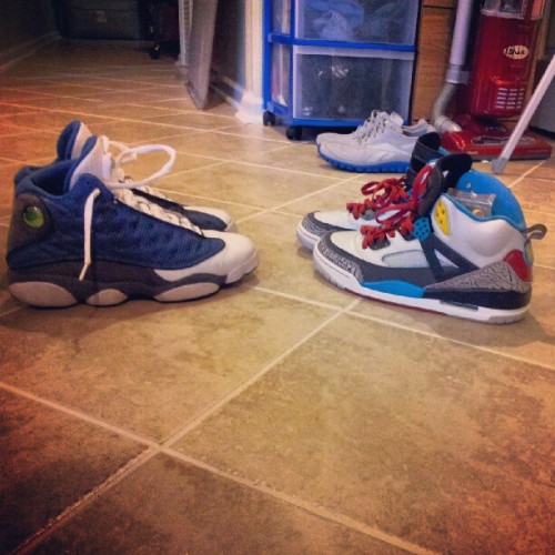 vinnyzhao:  Newest pickups #bordeaux #Flints #Nike #Jordan #spizikes #retro13  (Taken with Instagram)