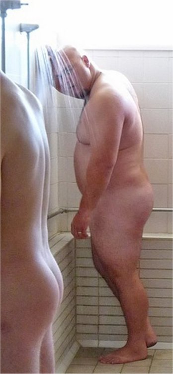 gaybear89:  http://gaybear89.tumblr.com/