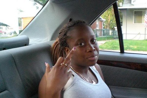 16andratchet:  when you are at a restaurant and the waiter says “looks like someone is hungry”  