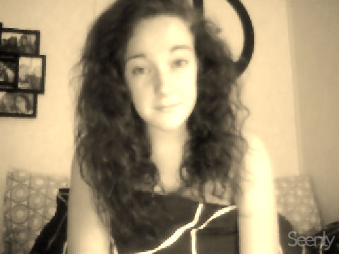 did some weird shit to my hair tonight but now its nice and soft and smells like coconuts :333