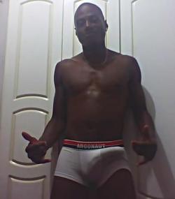 tropicaldesires:  Cam4 Brazilian 