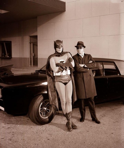 hastenidounspectrum:  Batman and Green Hornet