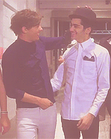 renwakers:  One Direction’s TV spot for the MTV Video Music Awards 
