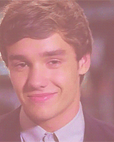 renwakers:  One Direction’s TV spot for the MTV Video Music Awards 