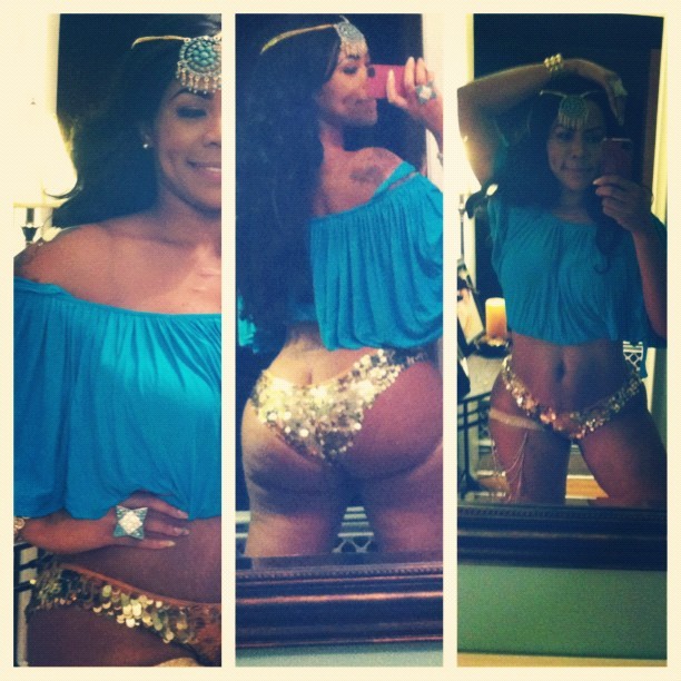 iamdeelishis:  THAT THICK JASMINE ALADDIN CHICK DEELISHIS 