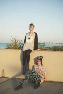 mollysoda:  mishkabloglin:  Fall 2012 - Claireypear and Molly Soda - Photo by Todd Diederich  keyute! 