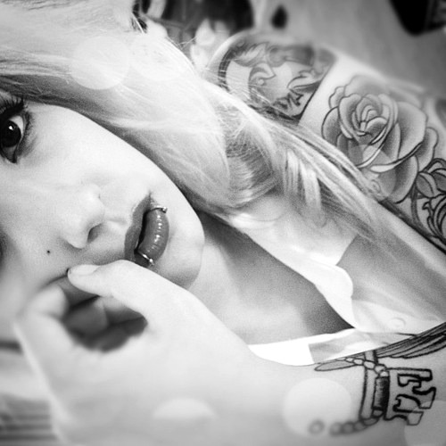 ♥♥♥