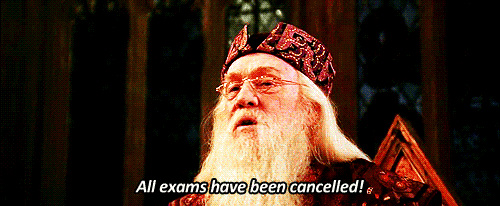 iseeyourheartcryforlove:  Dumbledore, please come to my school during the finals. I love the little smile he does
